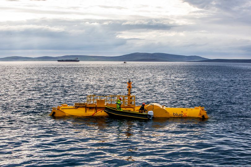 MEMBER NEWS: Mocean Energy’s Blue X wave machine starts sea trials at EMEC