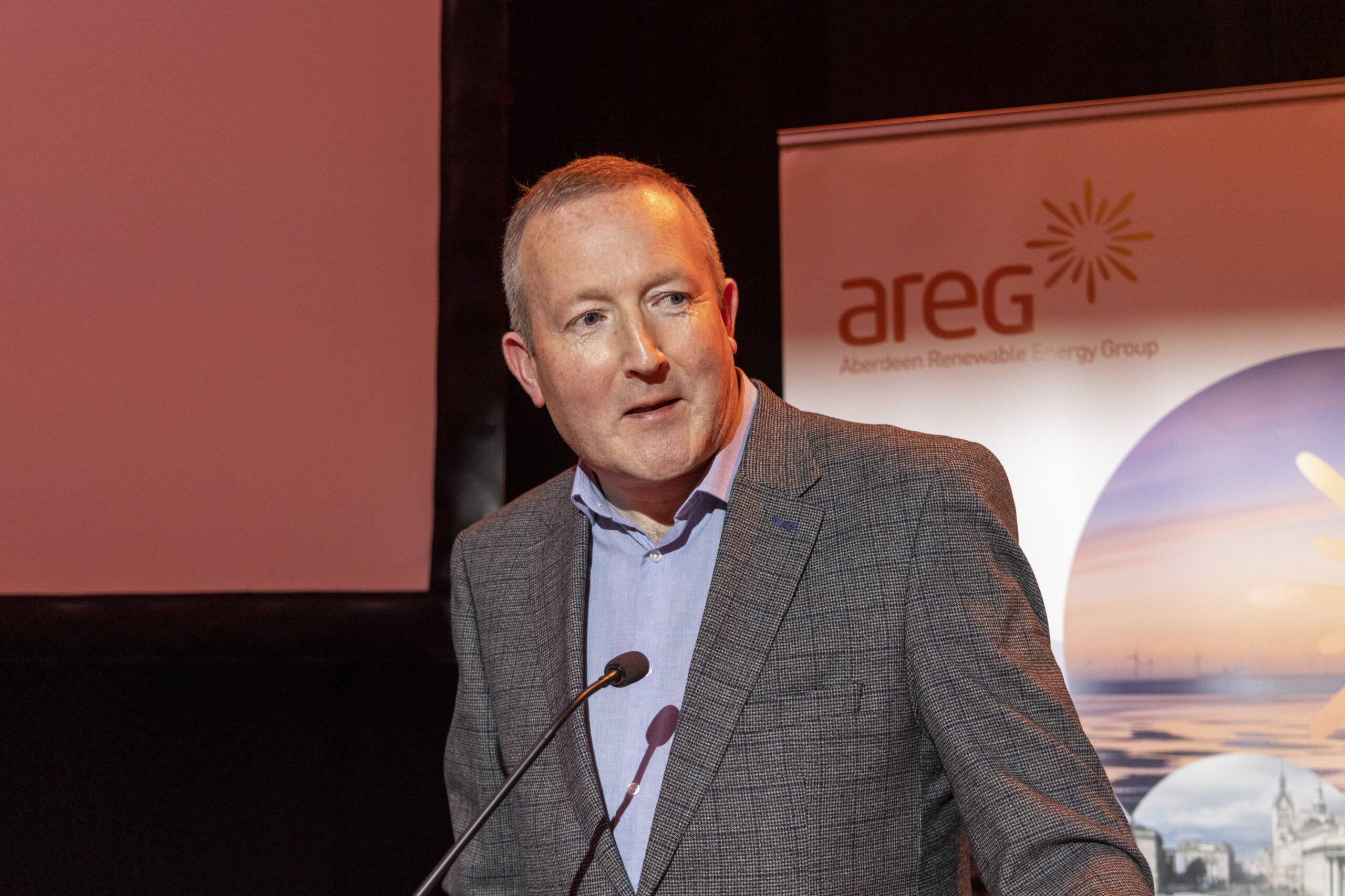 AREG NEWS: David Rodger, CEO to step down at the end of March